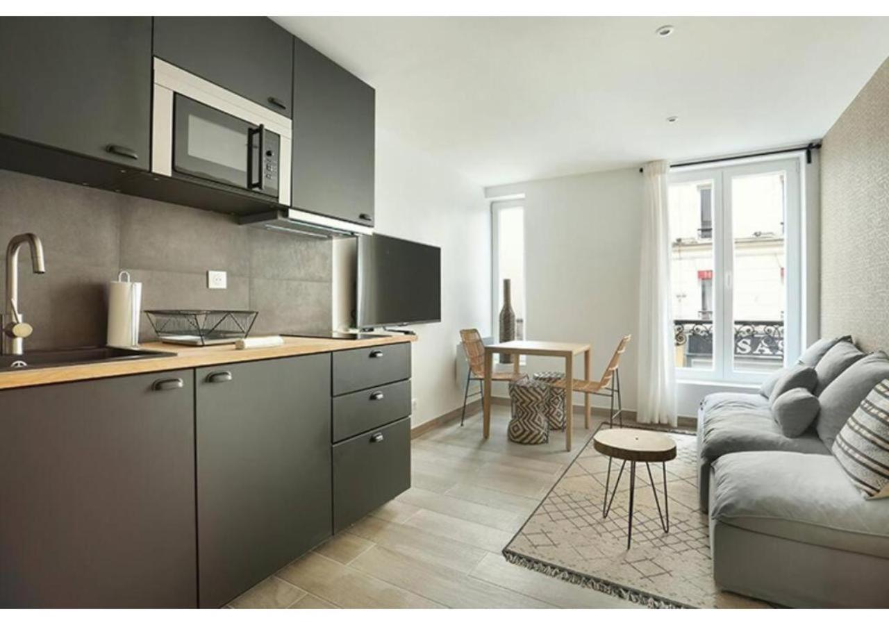Center Of By Prestige Appartement Paris